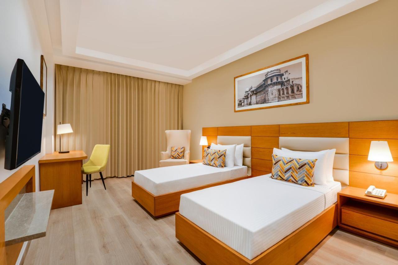 Lemon Tree Hotel Agra Shikohabad Εξωτερικό φωτογραφία