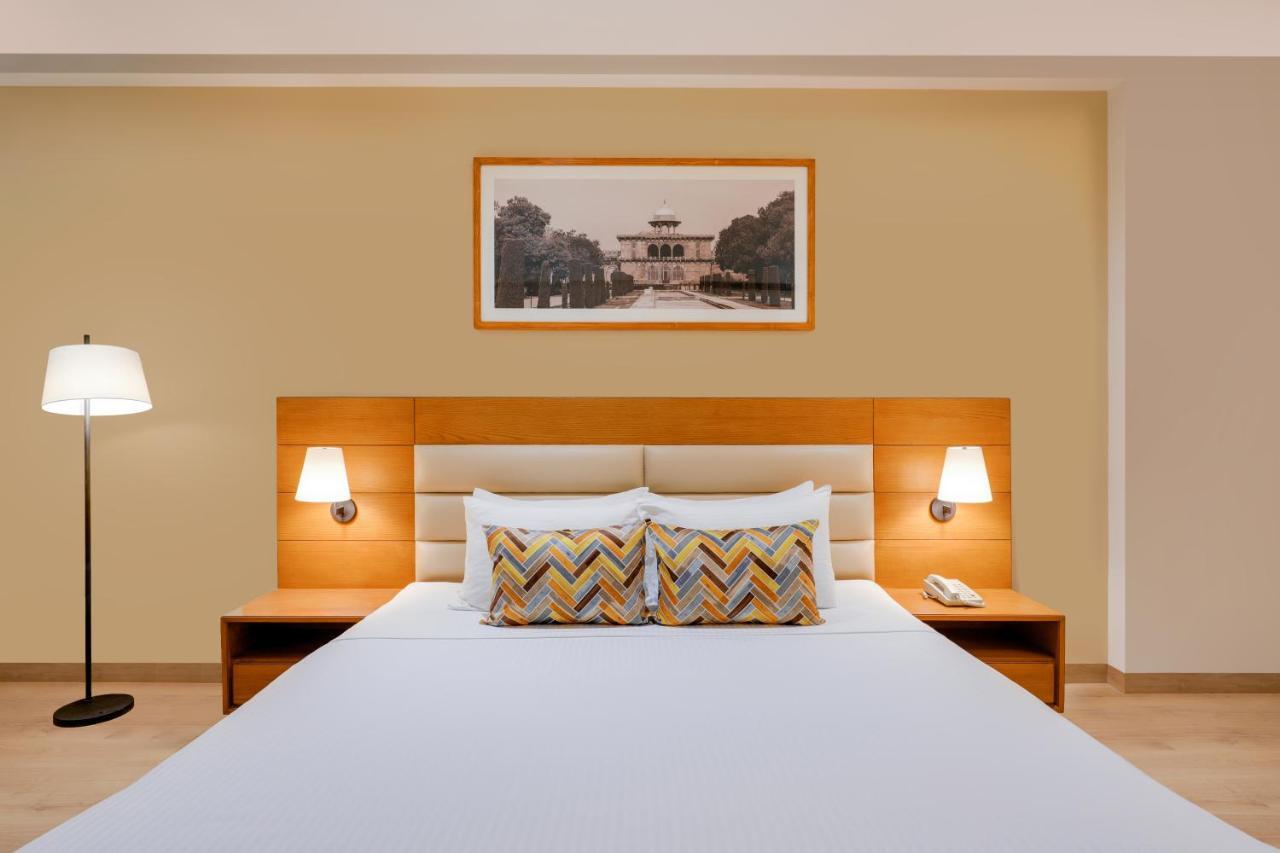 Lemon Tree Hotel Agra Shikohabad Εξωτερικό φωτογραφία