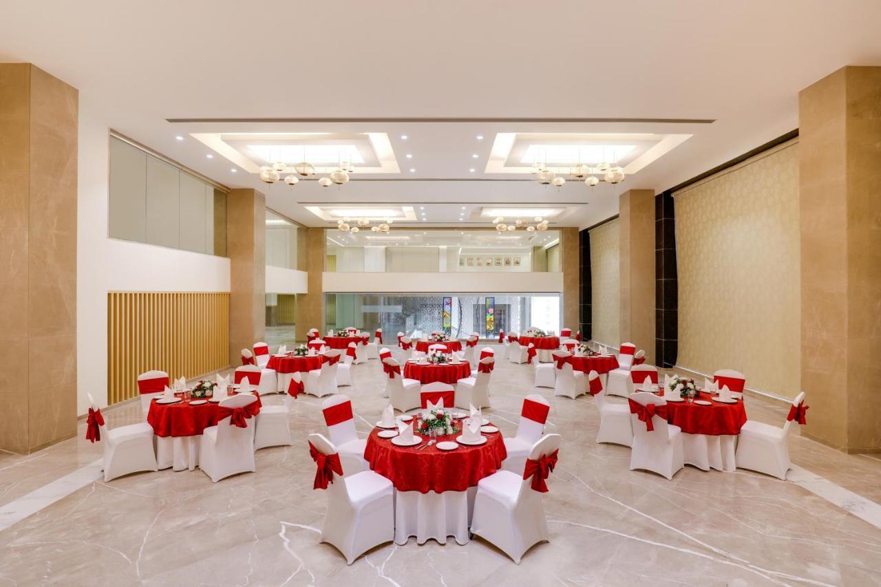 Lemon Tree Hotel Agra Shikohabad Εξωτερικό φωτογραφία