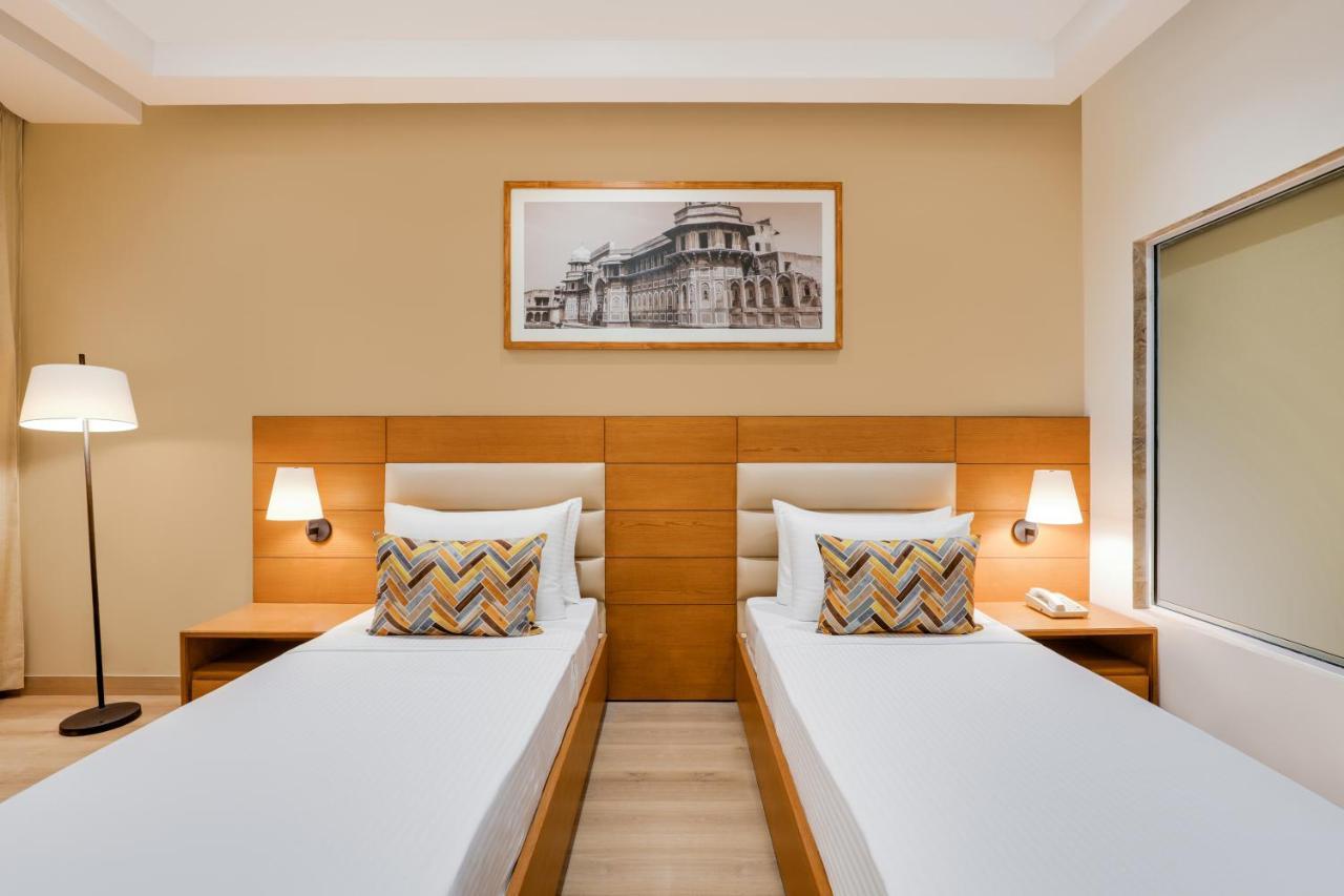 Lemon Tree Hotel Agra Shikohabad Εξωτερικό φωτογραφία